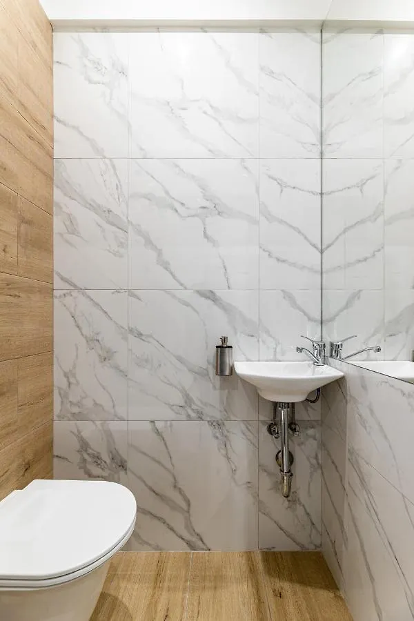 Modern Studio Apartment In The City Of Center Lviv 0*,